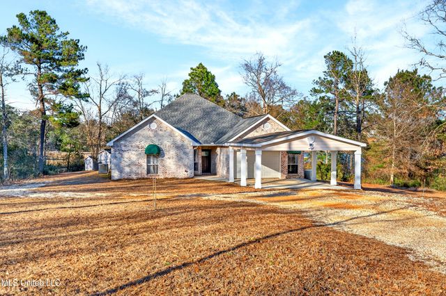19 Lake Michael Lane, Poplarville, MS 39470
