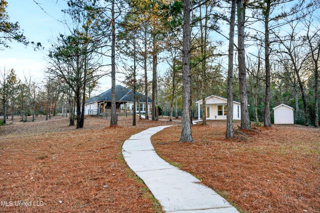 19 Lake Michael Lane, Poplarville, MS 39470