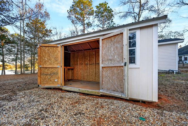 19 Lake Michael Lane, Poplarville, MS 39470