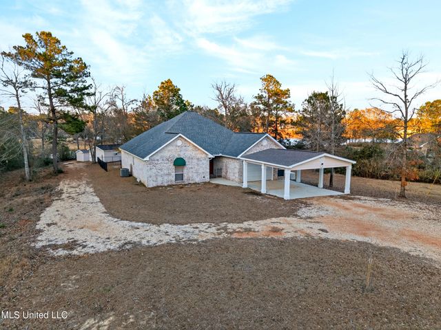 19 Lake Michael Lane, Poplarville, MS 39470