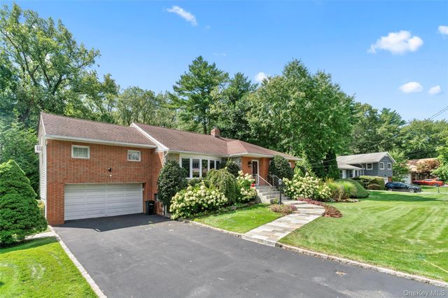 199 Winding Brook Road, New Rochelle, NY 10804