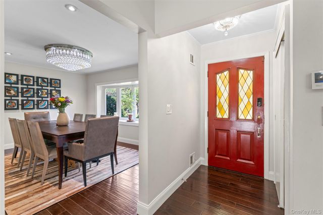 199 Winding Brook Road, New Rochelle, NY 10804