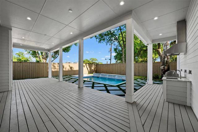 6254 Preston Crest Lane, Dallas, TX 75230
