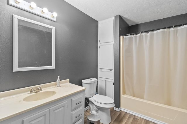 159 Yacht Circle, Trinity, TX 75862