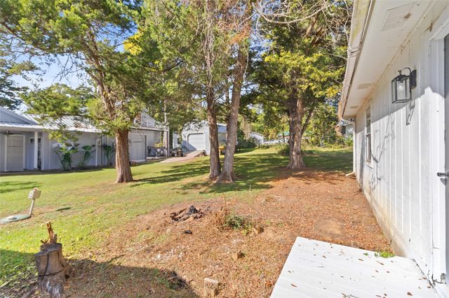 159 Yacht Circle, Trinity, TX 75862