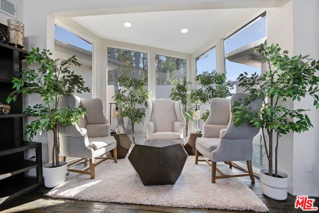 3212 Wrightwood Drive, Studio City (los Angeles), CA 91604