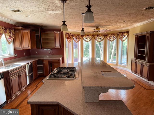 71 WAGER LN, Martinsburg, WV 25404