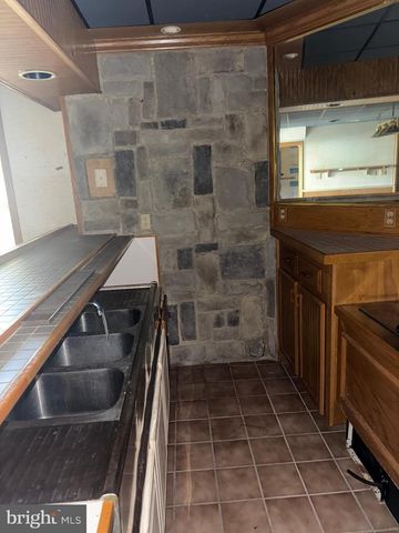 71 WAGER LN, Martinsburg, WV 25404