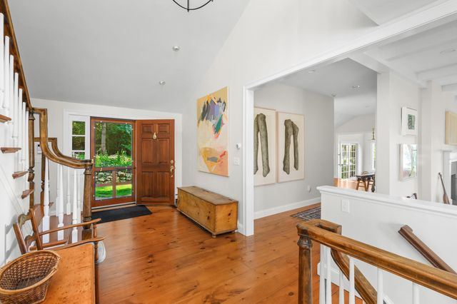 11 Sheperd's Way, Barnstable, MA 02630