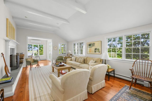 11 Sheperd's Way, Barnstable, MA 02630