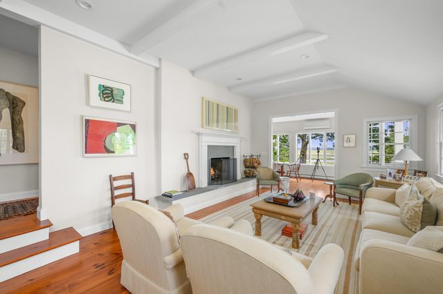 11 Sheperd's Way, Barnstable, MA 02630