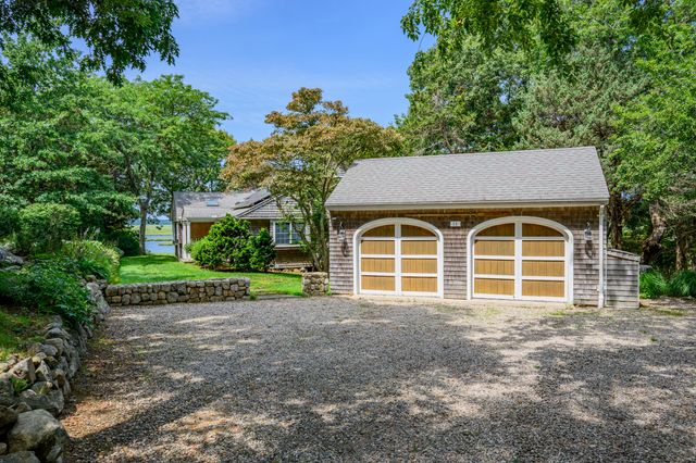 11 Sheperd's Way, Barnstable, MA 02630