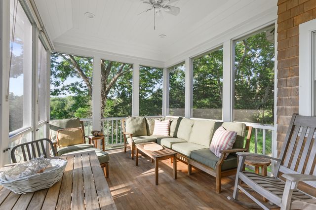 11 Sheperd's Way, Barnstable, MA 02630
