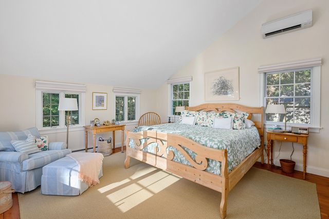 11 Sheperd's Way, Barnstable, MA 02630