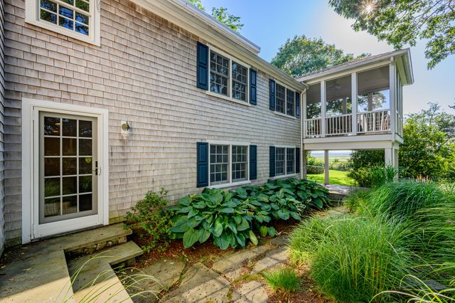 11 Sheperd's Way, Barnstable, MA 02630