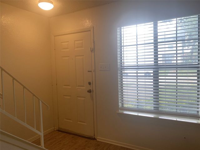 2826 Wimbledon Court B, Garland, TX 75041