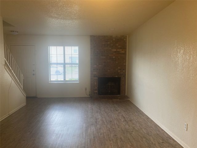 2826 Wimbledon Court B, Garland, TX 75041