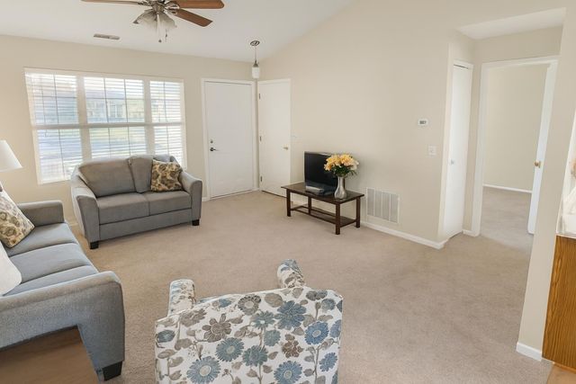 8574 Victoria Meadow Lane, Reynoldsburg, OH 43068