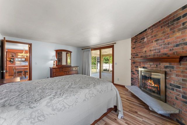 506 PINE TERRACE, Green Bay, WI 54303