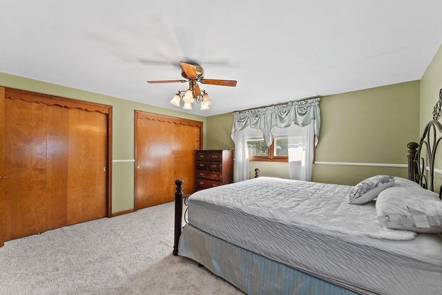 506 PINE TERRACE, Green Bay, WI 54303