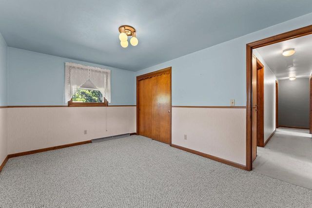 506 PINE TERRACE, Green Bay, WI 54303