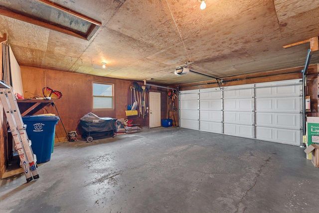 506 PINE TERRACE, Green Bay, WI 54303