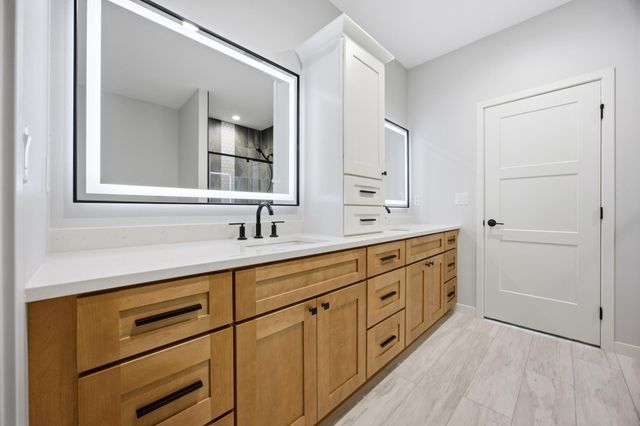 109 Annies Way, Mapleton, ND 58059