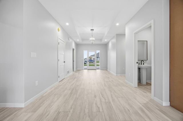 109 Annies Way, Mapleton, ND 58059