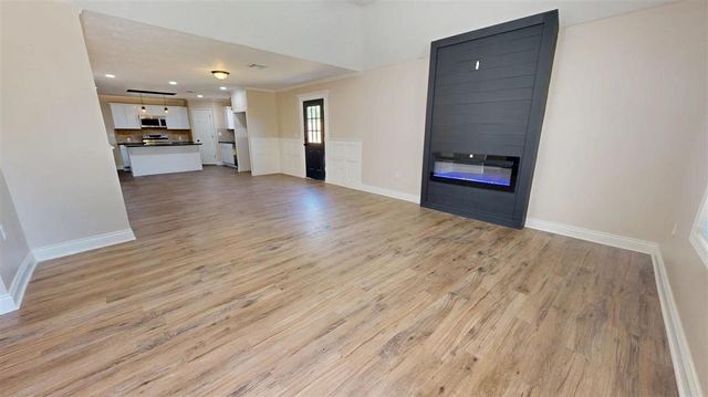 915 W 18th Street, Lake Charles, LA 70601