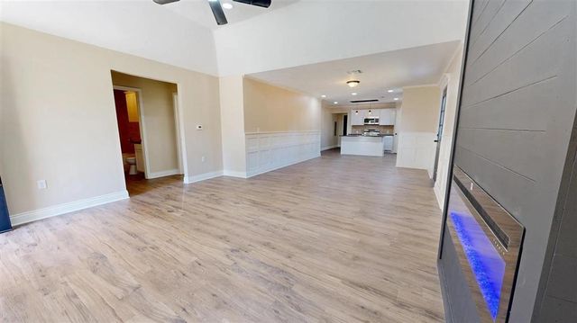 915 W 18th Street, Lake Charles, LA 70601