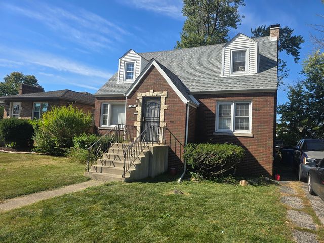 566 Hirsch Avenue, Calumet City, IL 60409