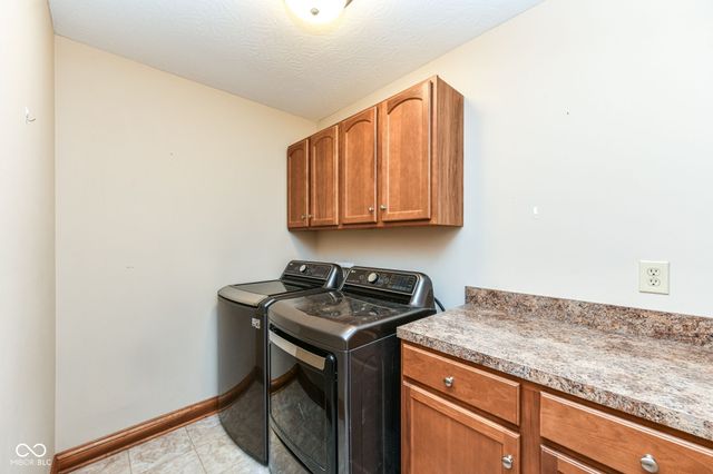 1111 Morningside Court, Greenfield, IN 46140