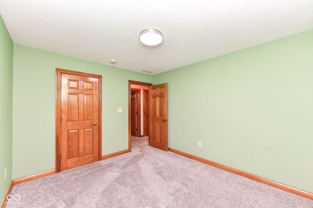 1111 Morningside Court, Greenfield, IN 46140