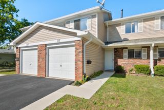 515 Dakota Court, Carol Stream, IL 60188