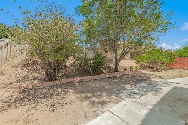 1107 Mirada, Perris, CA 92571