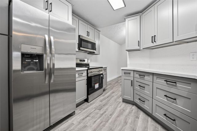 11022 Little Barley Court, Houston, TX 77086