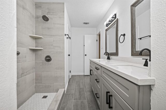 11022 Little Barley Court, Houston, TX 77086