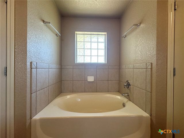 6302 Lolly Loop, Killeen, TX 76542