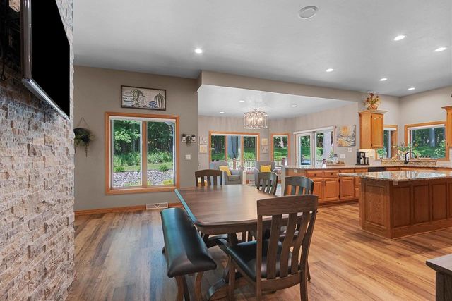 696 SPRING BROOK DRIVE, Hobart, WI 54155