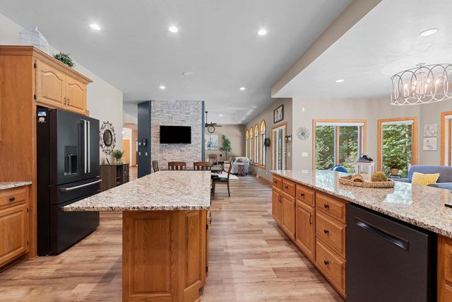 696 SPRING BROOK DRIVE, Hobart, WI 54155