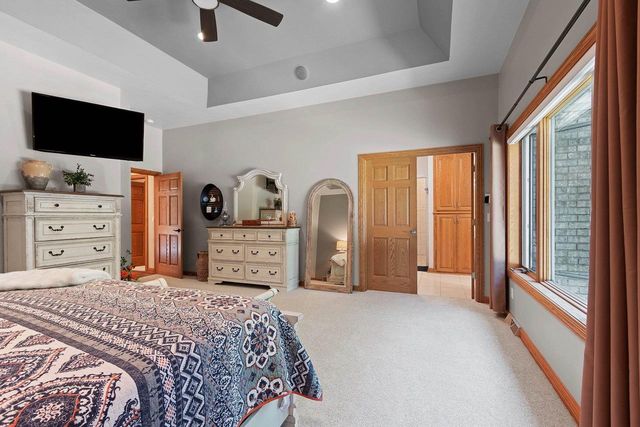 696 SPRING BROOK DRIVE, Hobart, WI 54155