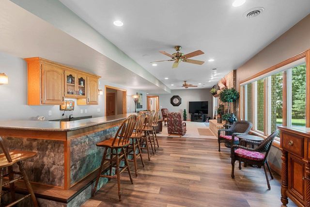 696 SPRING BROOK DRIVE, Hobart, WI 54155