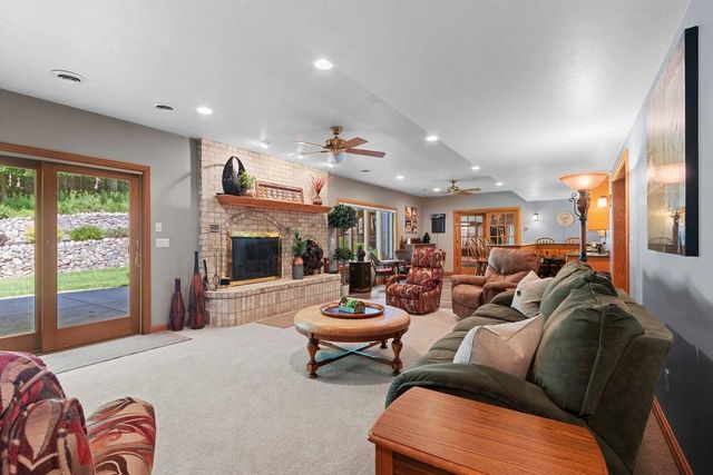 696 SPRING BROOK DRIVE, Hobart, WI 54155