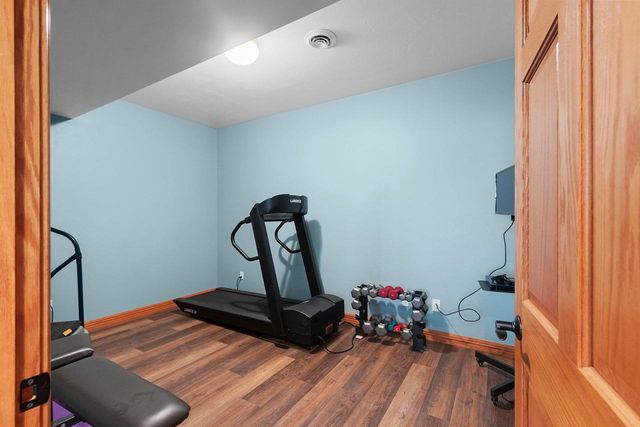 696 SPRING BROOK DRIVE, Hobart, WI 54155