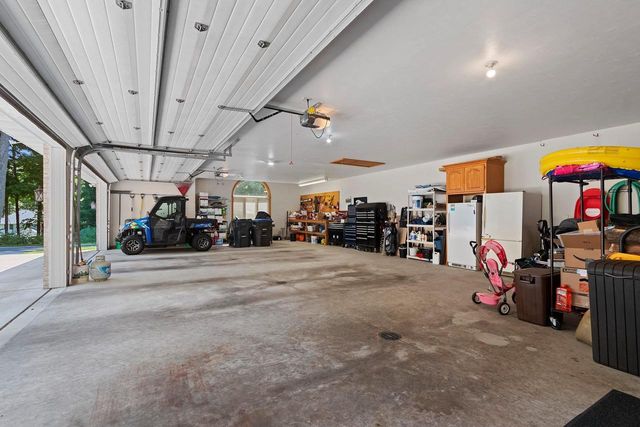 696 SPRING BROOK DRIVE, Hobart, WI 54155