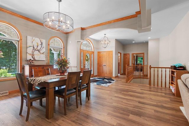 696 SPRING BROOK DRIVE, Hobart, WI 54155