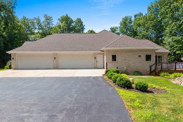 696 SPRING BROOK DRIVE, Hobart, WI 54155
