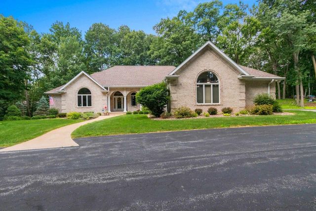 696 SPRING BROOK DRIVE, Hobart, WI 54155