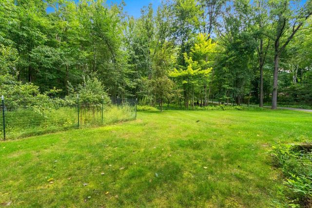 696 SPRING BROOK DRIVE, Hobart, WI 54155