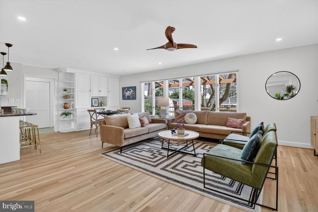 7905 SLEAFORD PL, Bethesda, MD 20814